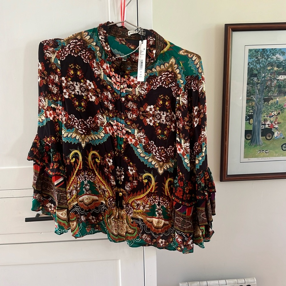 Alice & Olivia silk blouse NWT XS